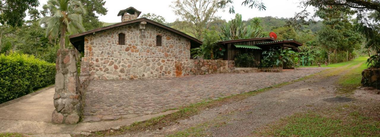 Malekus Mountain Lodge Aguas Claras  Dış mekan fotoğraf